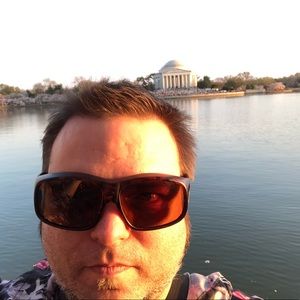 Meet your Posher, Hugh